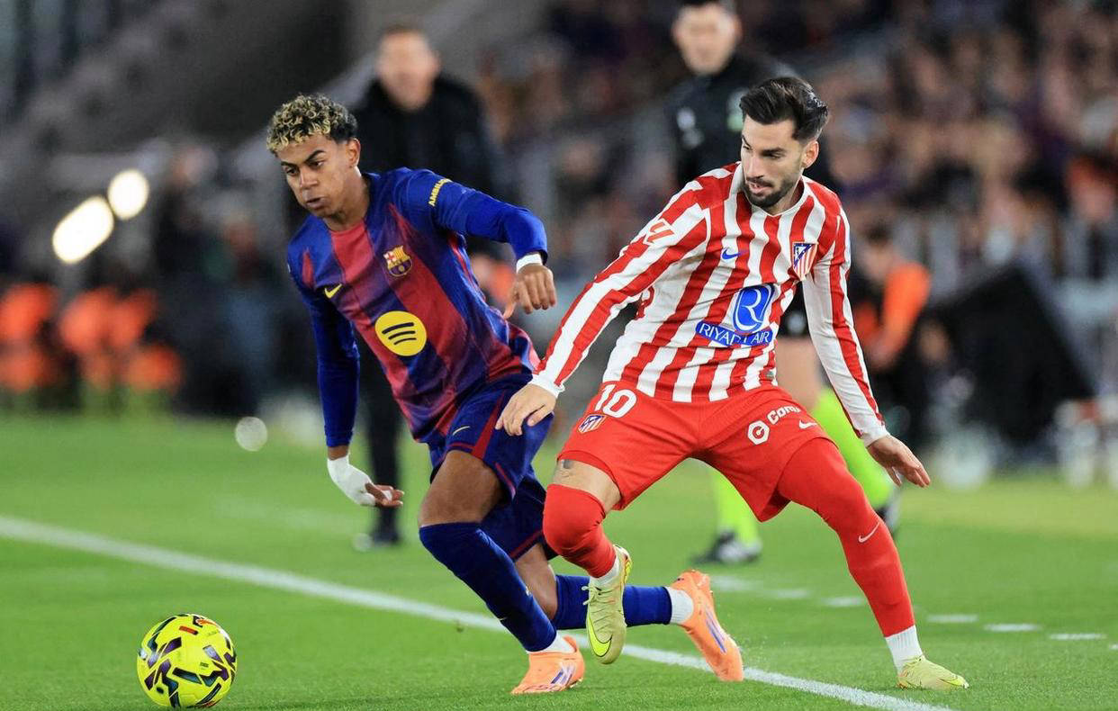 鲁媒：陈泽仕和依木兰今天抵达成都，参加U22国足的训练备战（鲁媒：陈泽仕、依木兰今日抵蓉，随U22国足展开备战训练）