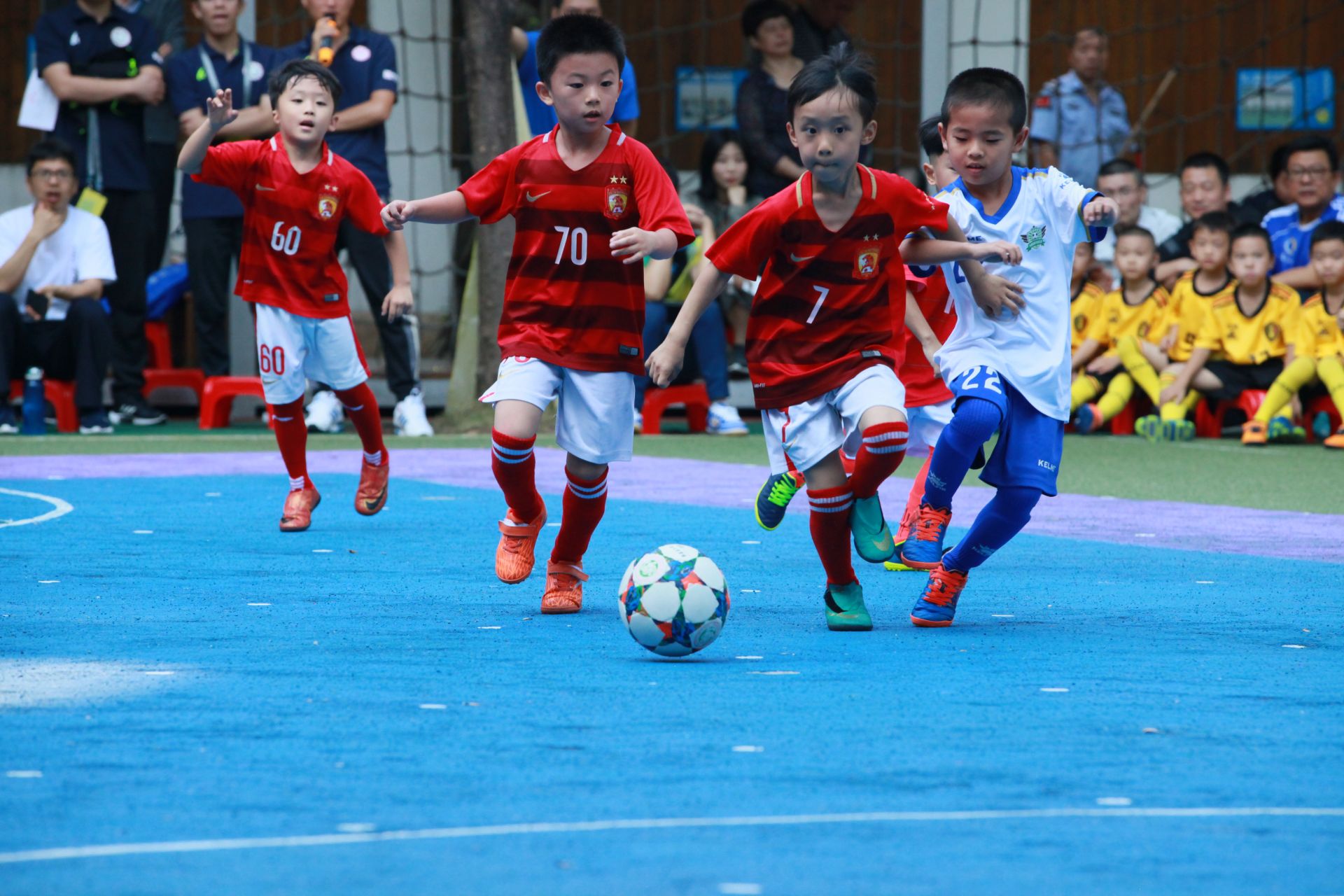 加兰特：国米与那不勒斯是争冠第一梯队，米兰和尤文第二梯队（加兰特：国米、那不勒斯领跑争冠，米兰、尤文位居第二集团）