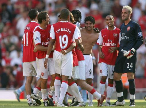 英超第14轮：达洛特破门 曼联1-1西汉姆联（英超第14轮：达洛特建功，曼联1-1战平西汉姆联）