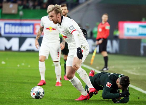 库里兄弟同队！勇士将重新签约塞斯-库里至赛季结束 此前曾裁掉他（被裁后回归！勇士签回塞斯·库里至赛季末，库里兄弟重聚）