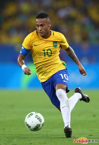 18岁中场奇才成为豪门猎物：皇马巴黎阿森纳下场，6000万估值不低（18岁中场天才成豪门抢手货：皇马、巴黎、阿森纳齐出击，身价约6000万）