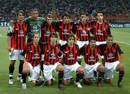 阿根廷比赛发生大规模冲突，警方介入并对球员使用辣椒水（阿根廷赛场冲突升级：警方介入并对球员使用胡椒喷雾）