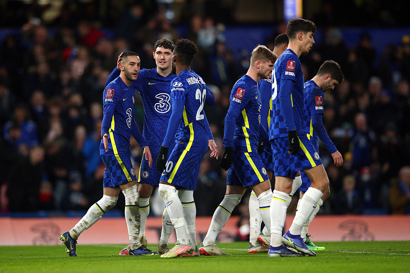 博主：客战广岛三箭申花远征军约300人，而且带着鼓（博主：申花客场挑战广岛三箭，约300名远征军随队携鼓助威）