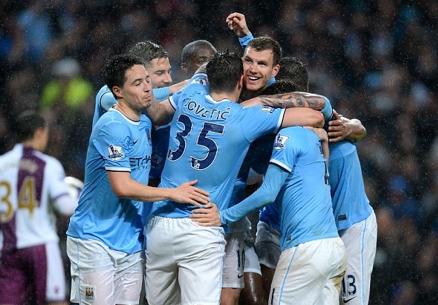 姆巴佩本赛季已打入5粒禁区外进球，为五大联赛球员最多（姆巴佩本赛季禁区外破门5次，五大联赛最多）