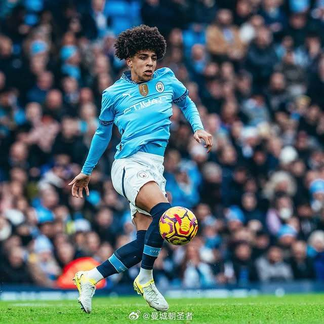 韩K联半场：朴相赫破门+抽射造险，江原FC1-0金泉尚武（韩K联半场战报：朴相赫进球+劲射险破门，江原FC暂1-0领先金泉尚武）